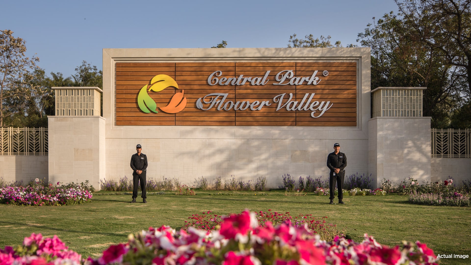 Shapoorji Pallonji Dualis